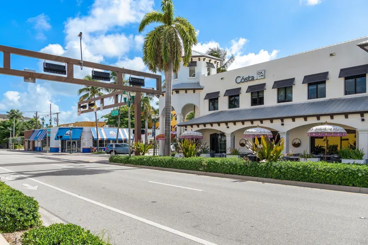 068-725Southeast4thAvenue-DelrayBeach-FL