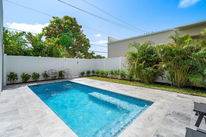 045-725Southeast4thAvenue-DelrayBeach-FL