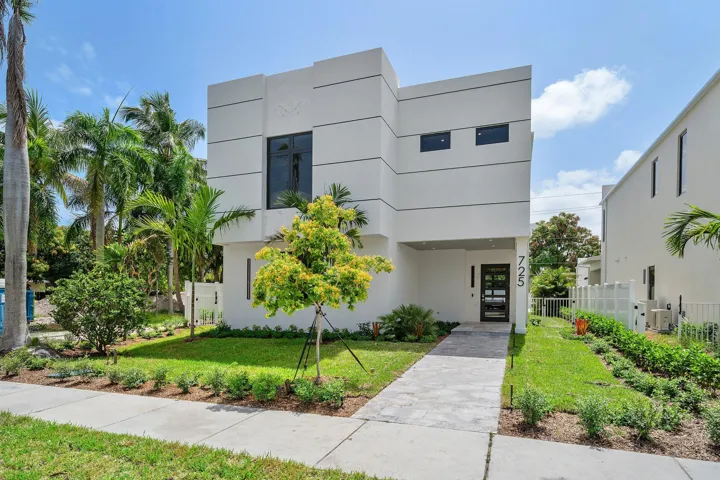 093-725Southeast4thAvenue-DelrayBeach-FL