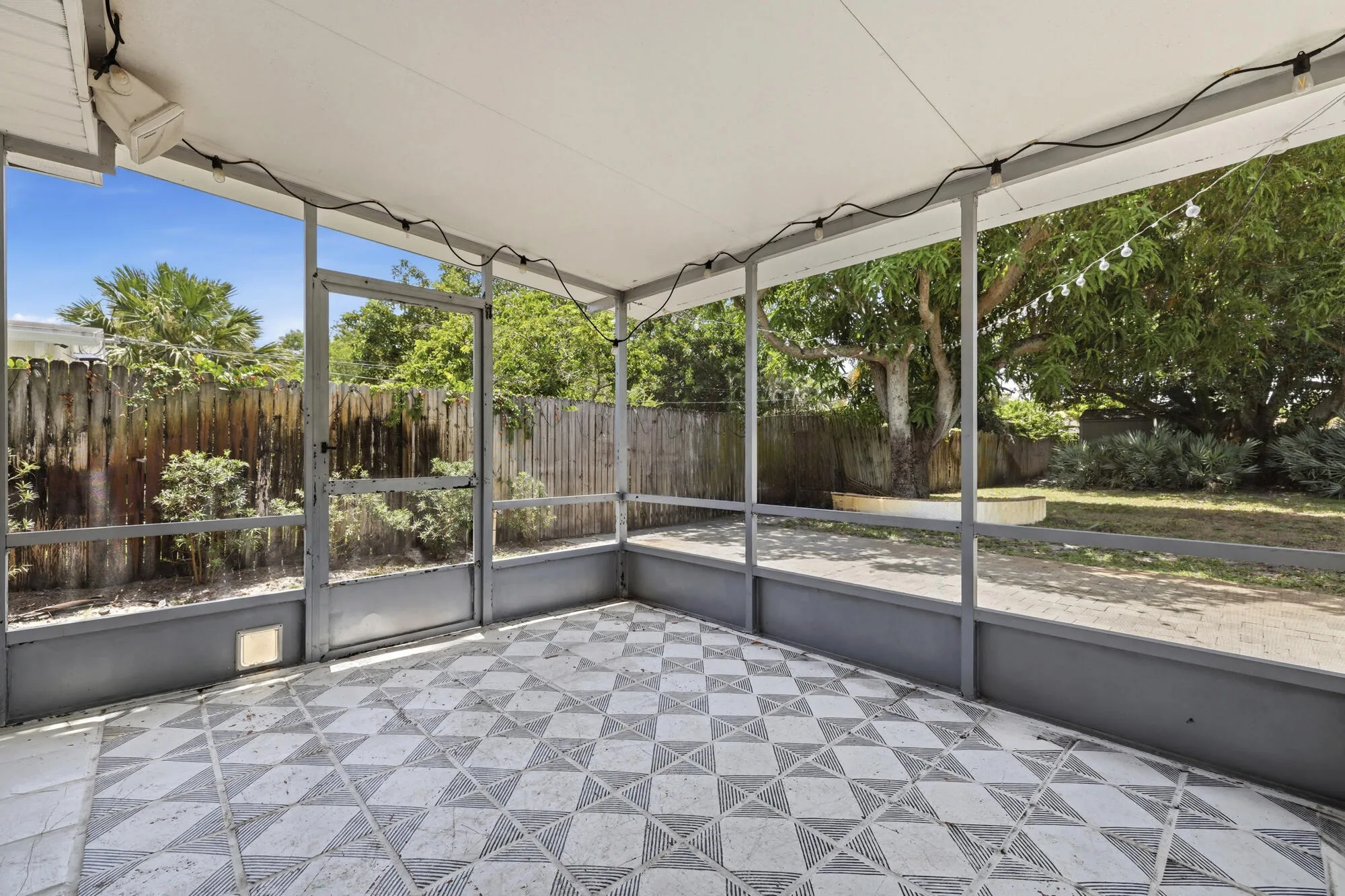 Screened patio