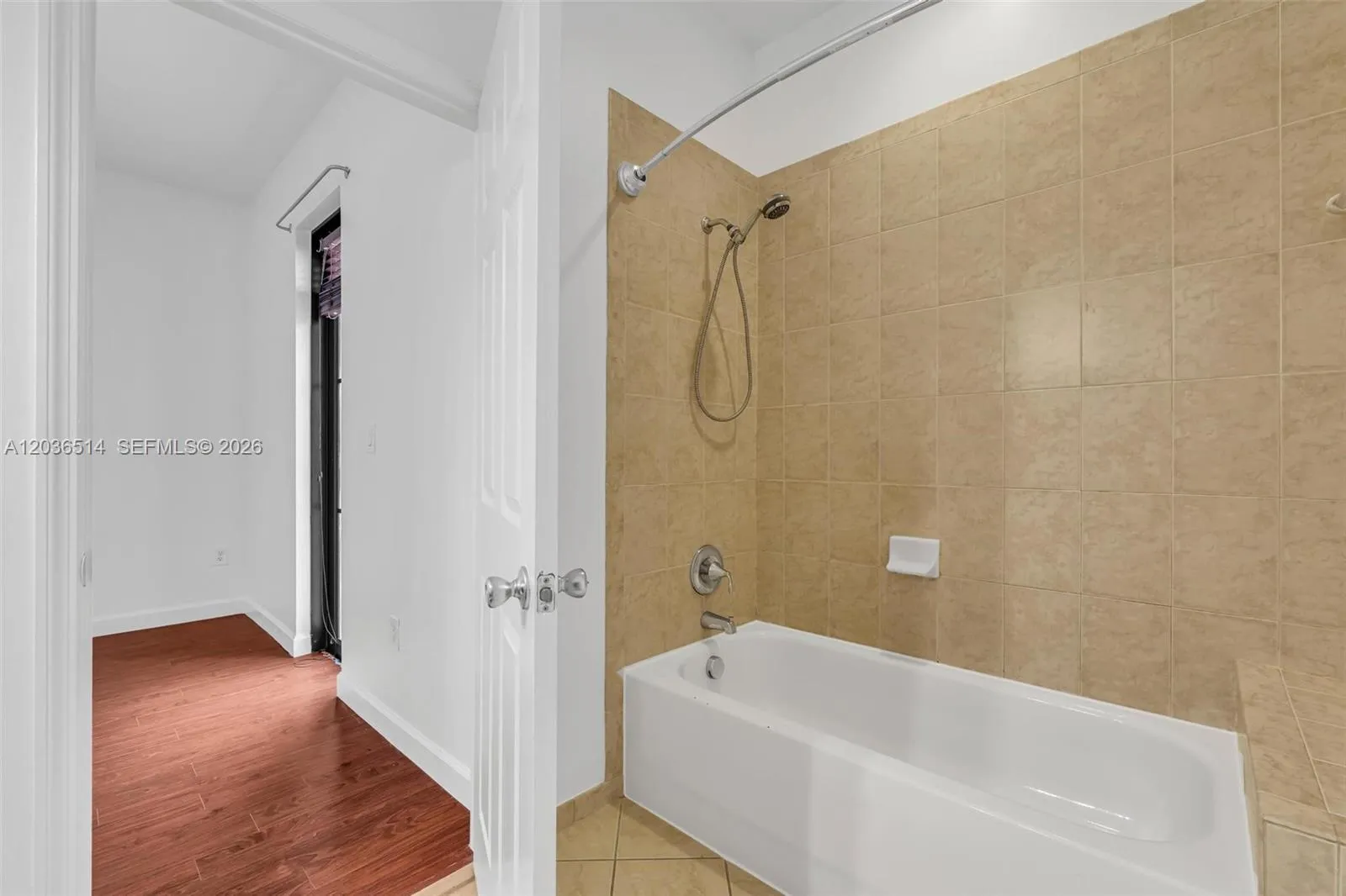 Property photo 34