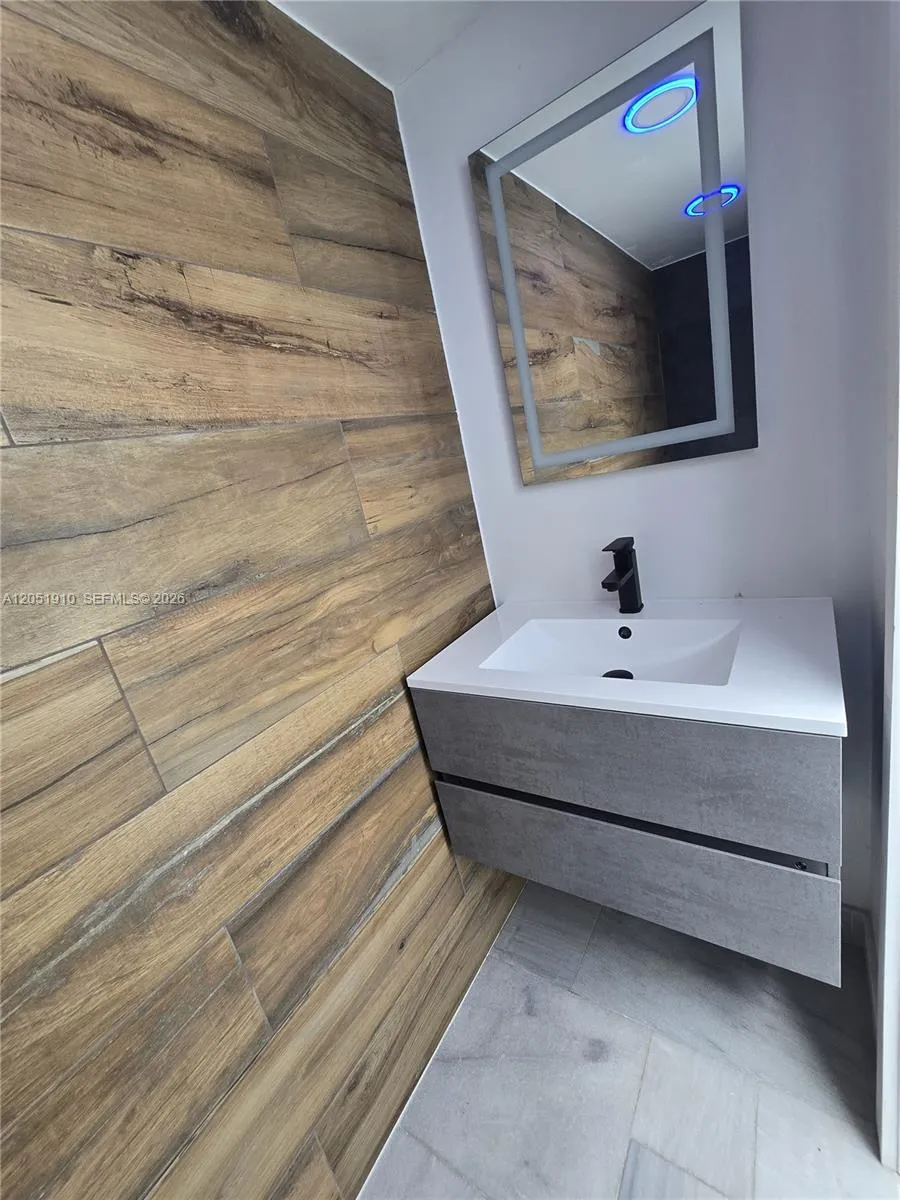 Property photo 55