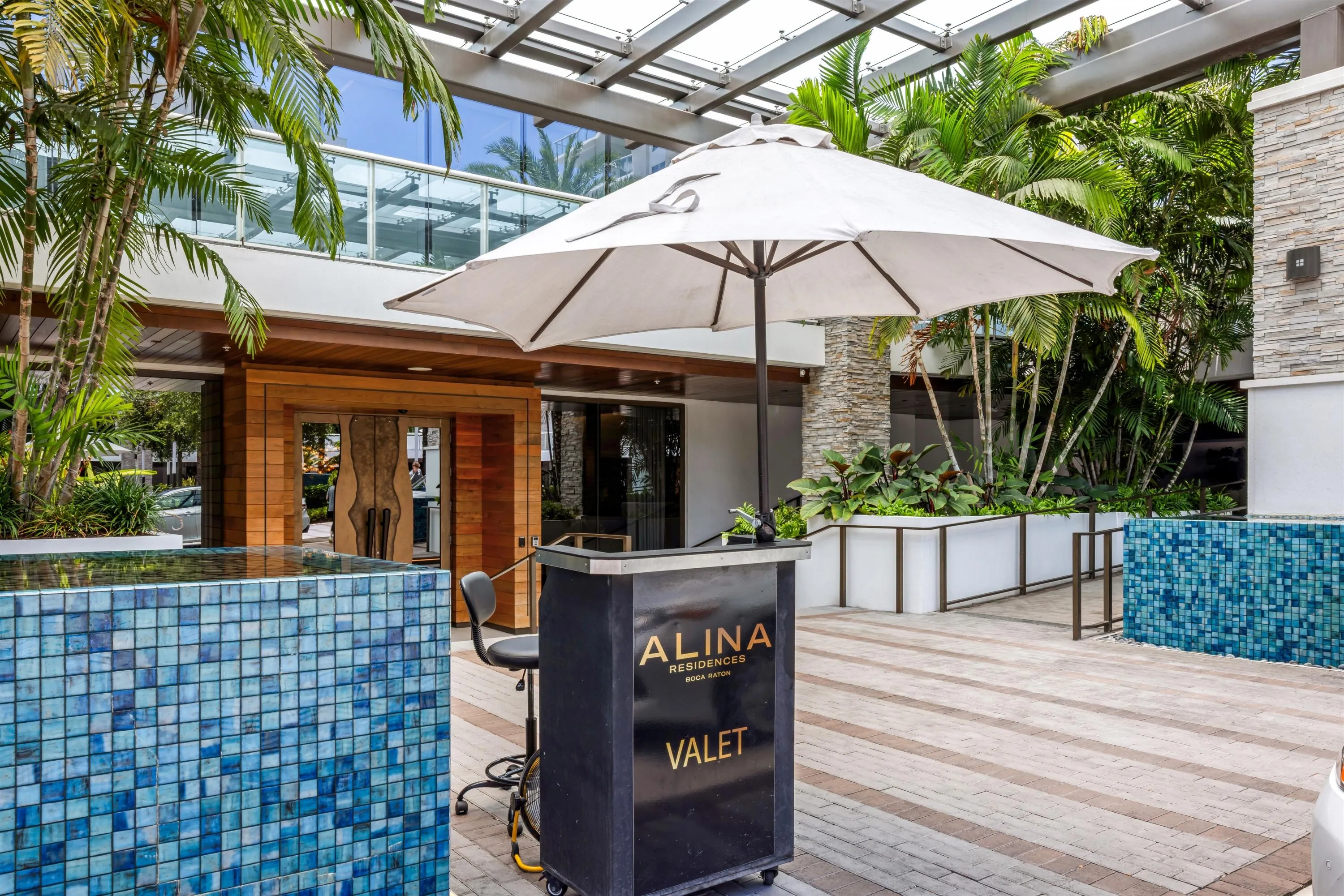 VALET_PARKING_COMMON_AREA