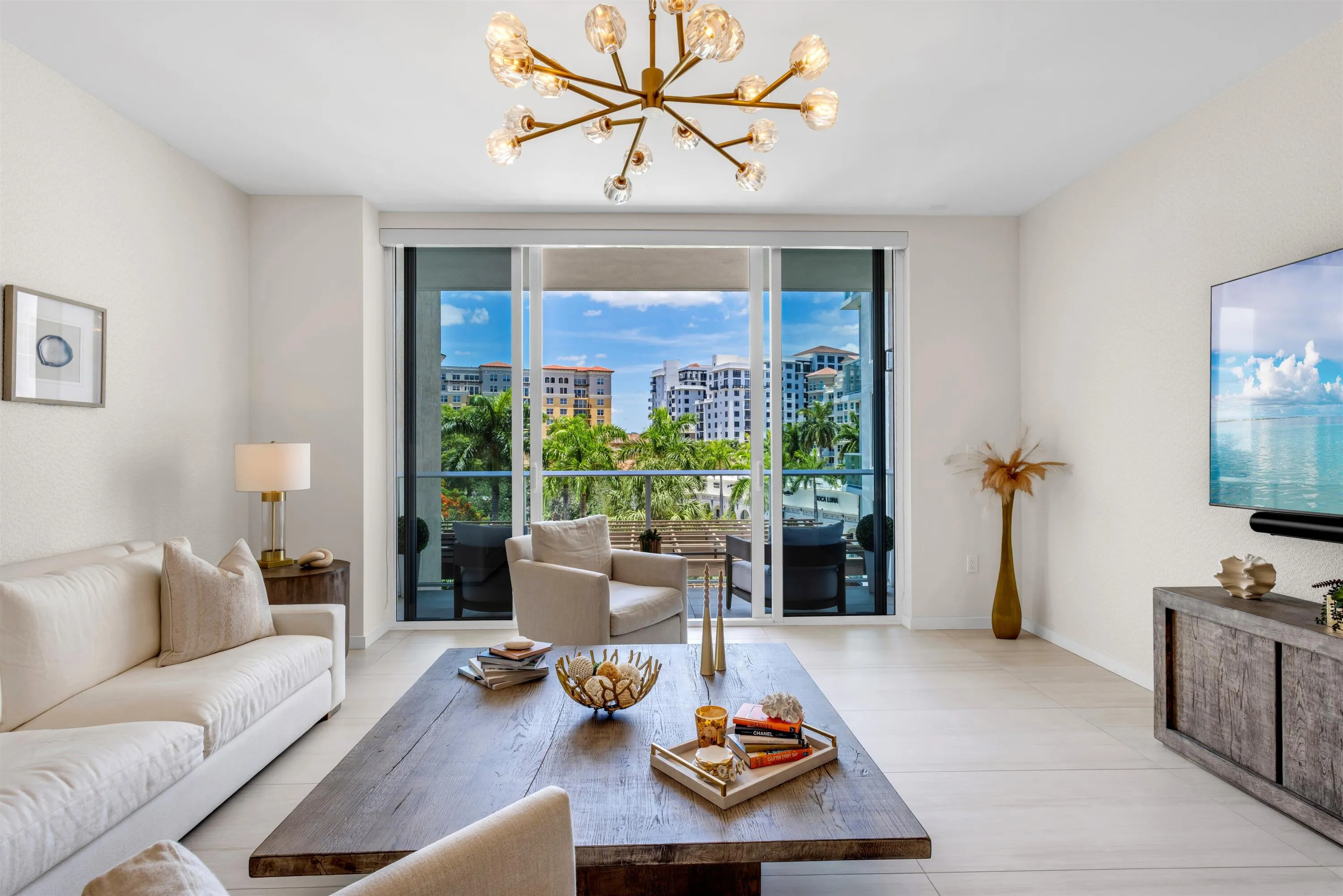 LIVING_ROOM_TO_VIEW