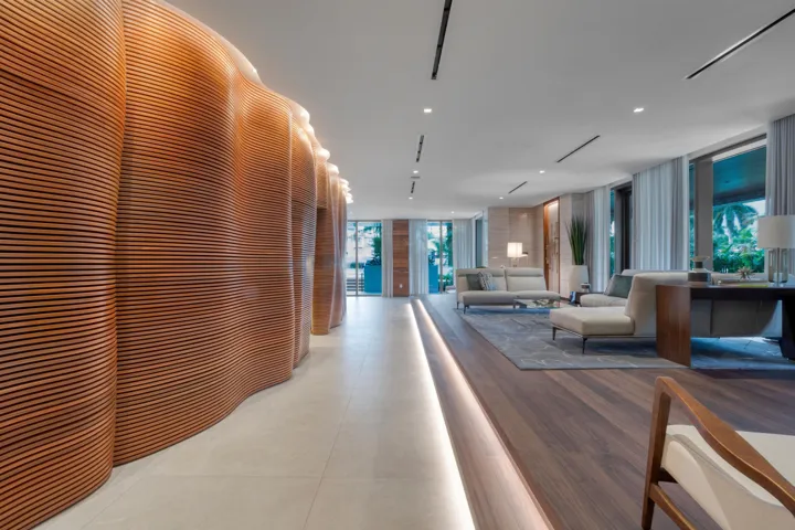 LOBBY LOUNGE + COFFEE BAR
