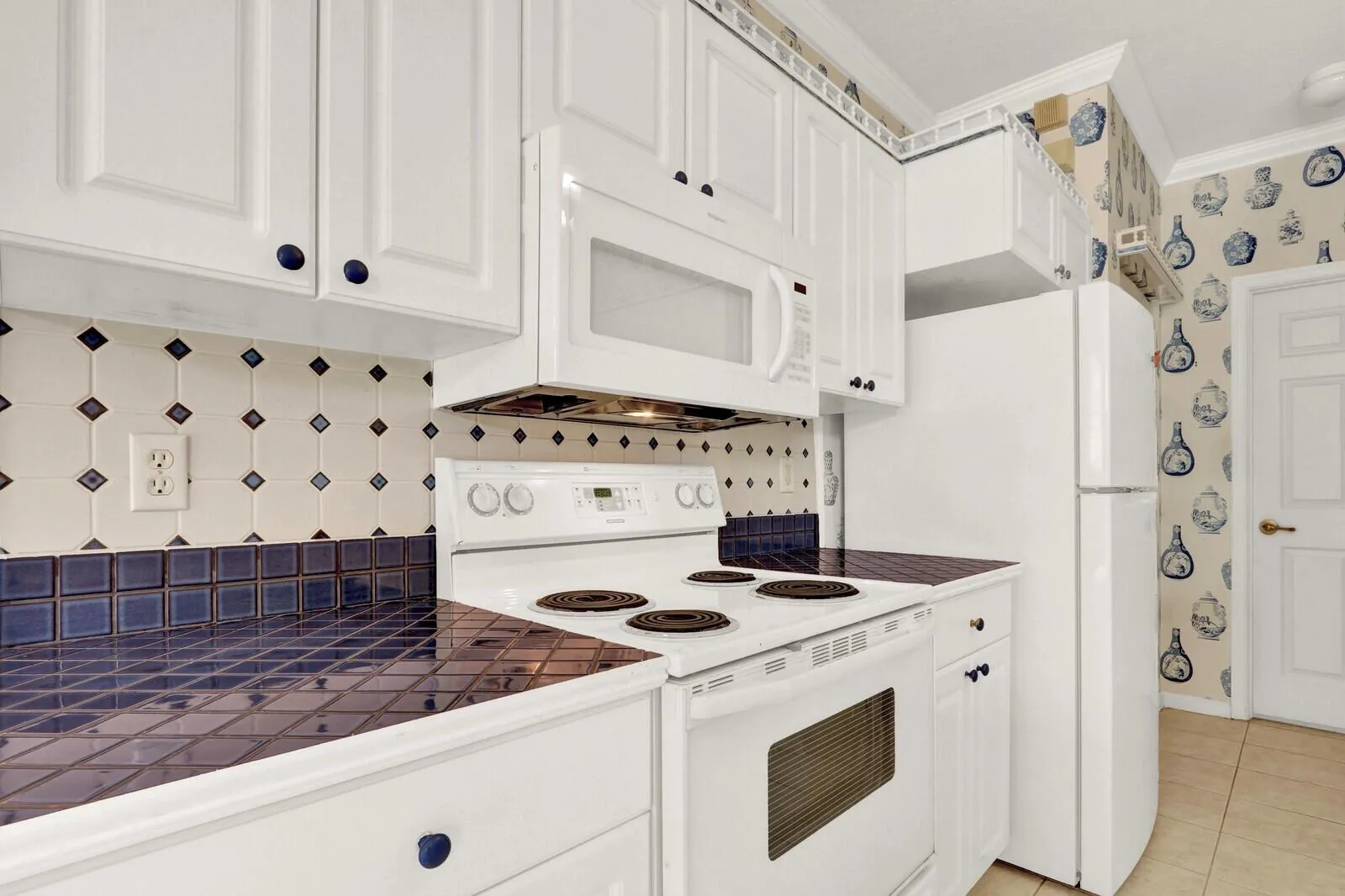 Open Kitchen
