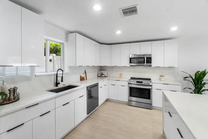 039-723Southwest27thTerrace-BoyntonBeach