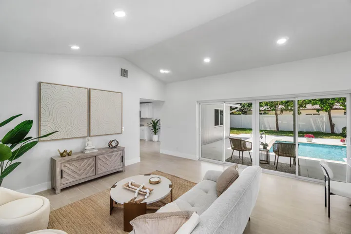 033-723Southwest27thTerrace-BoyntonBeach