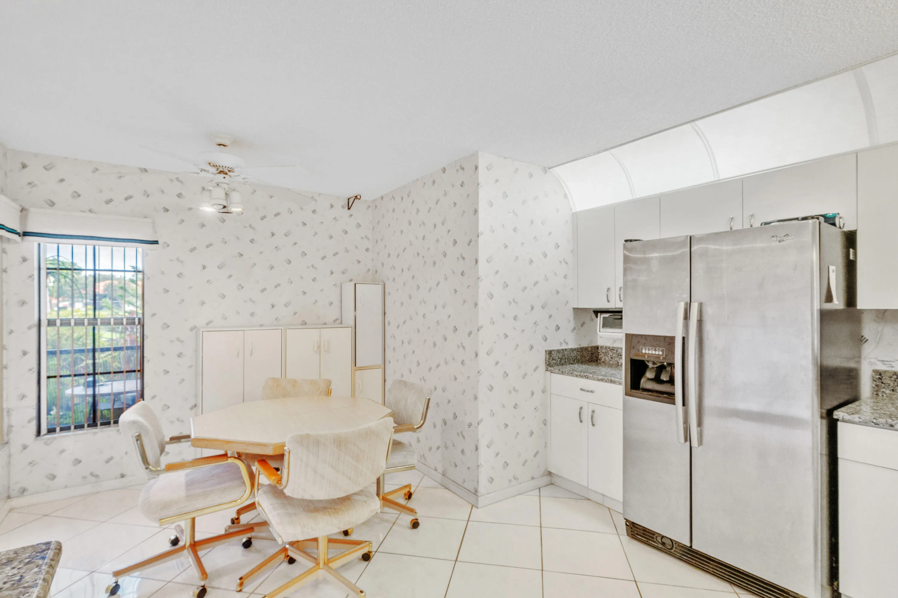 4 Kitchen (3)