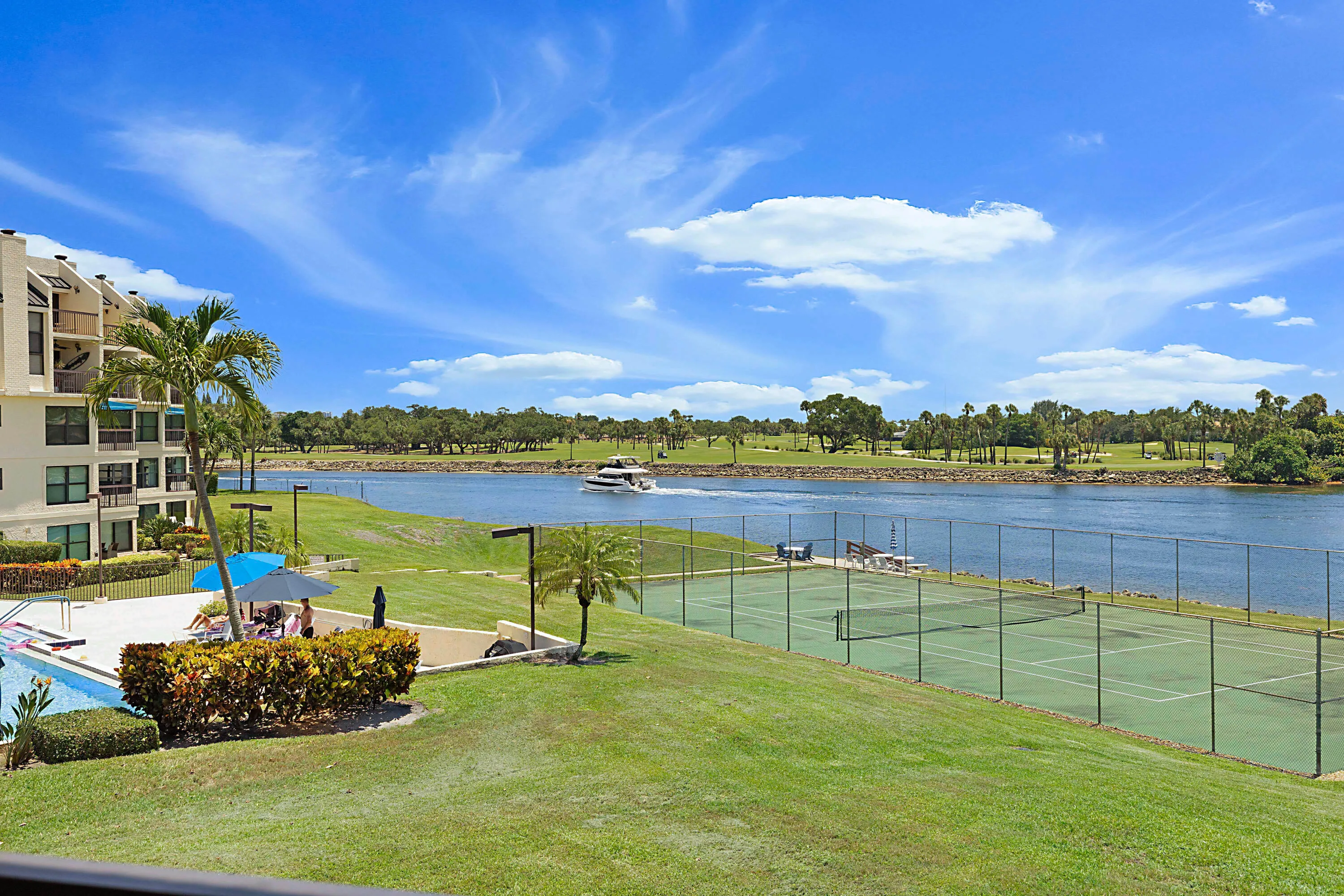 374 Golfview Road Unit 205-36