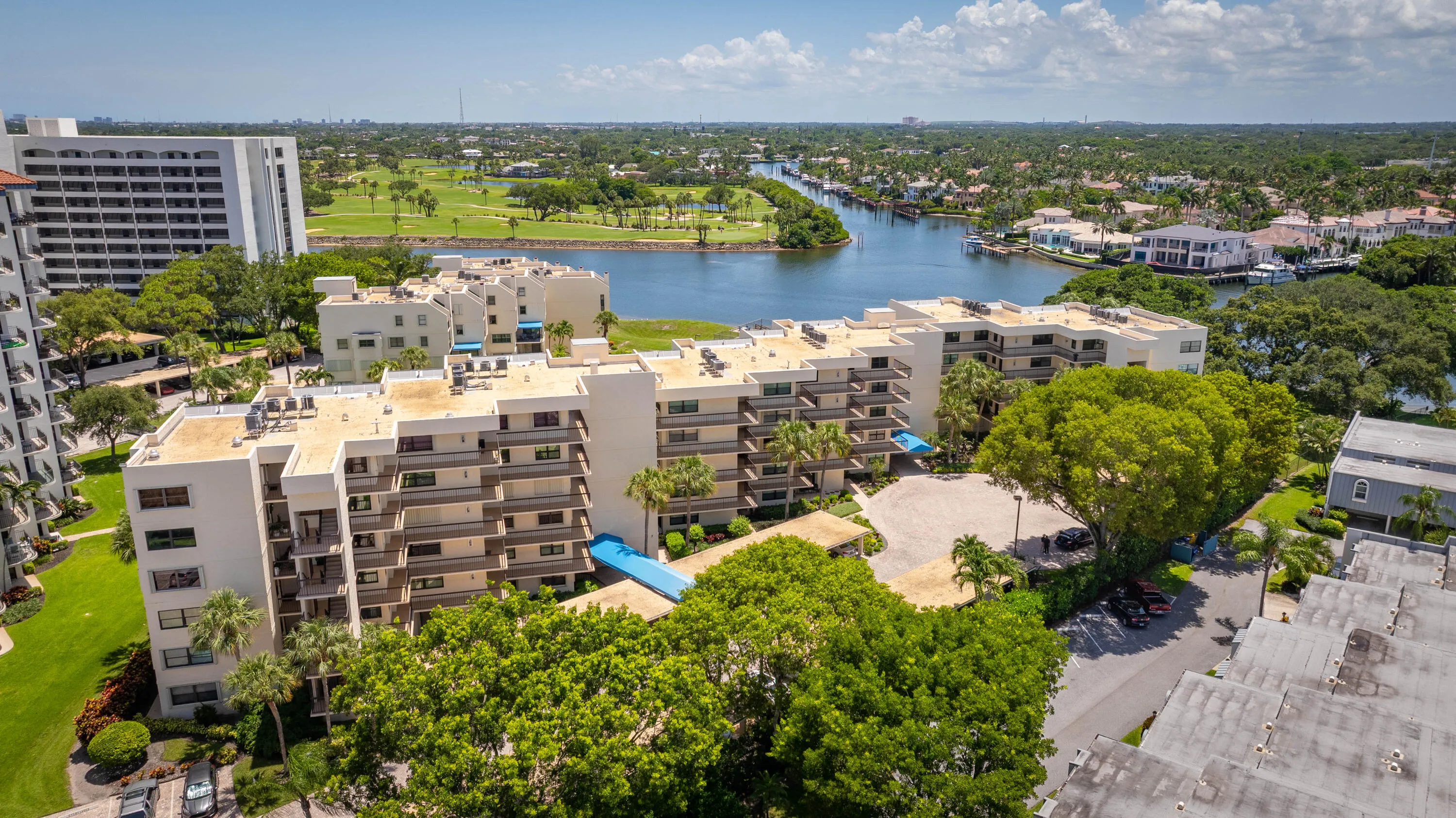 374 Golfview Road Unit 205-40