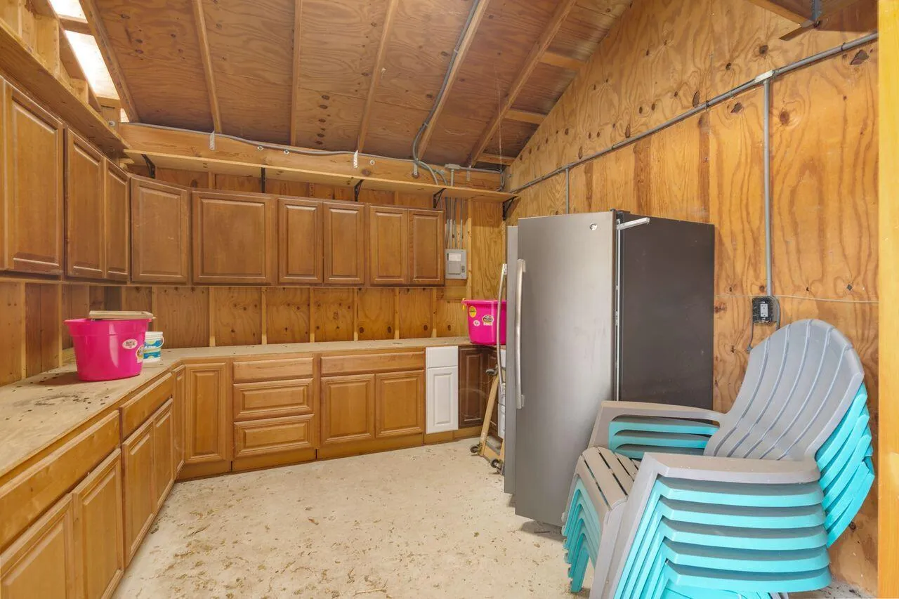 Feed Room