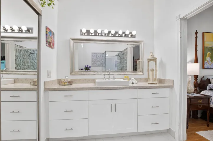 30-web-or-mls-bathroom_cabinet_fixed_hig