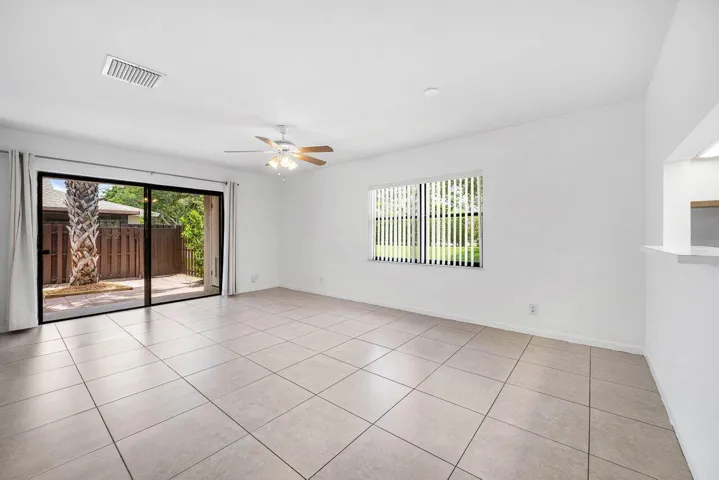 16422 Straw Way