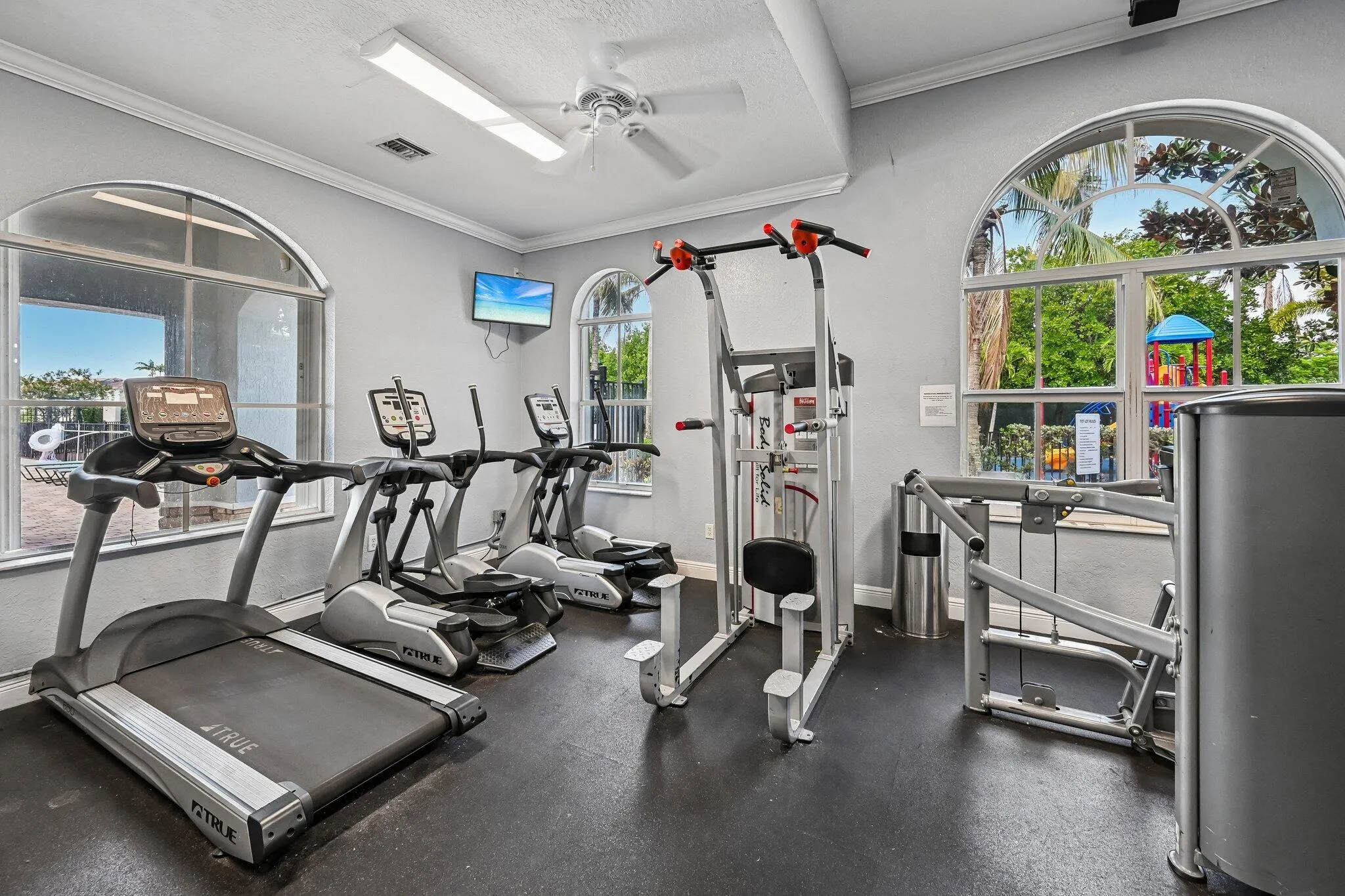 2-web-or-mls-Center Stone Ln-1107-902