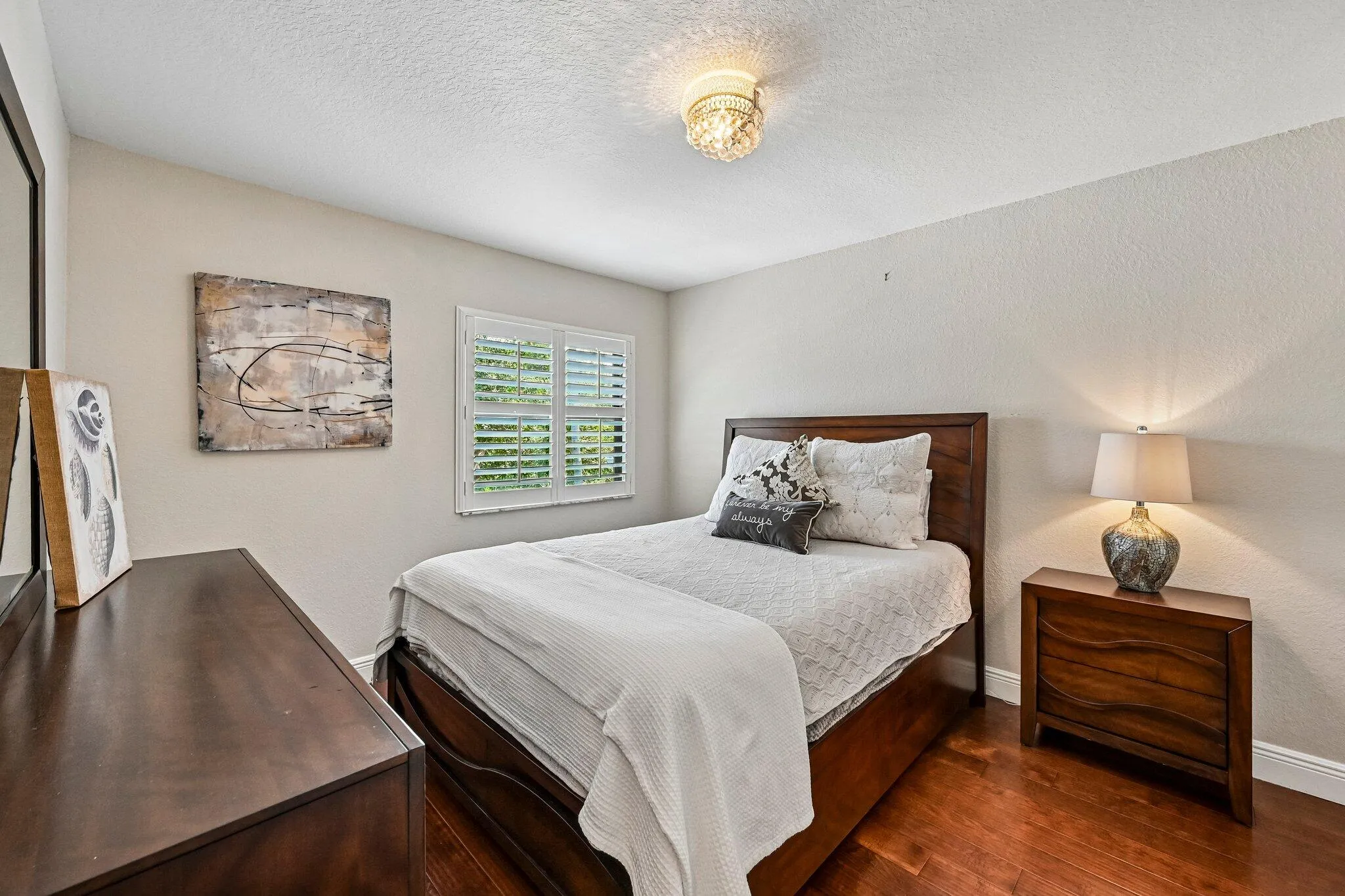 37-web-or-mls-Center Stone Ln-S1107-031