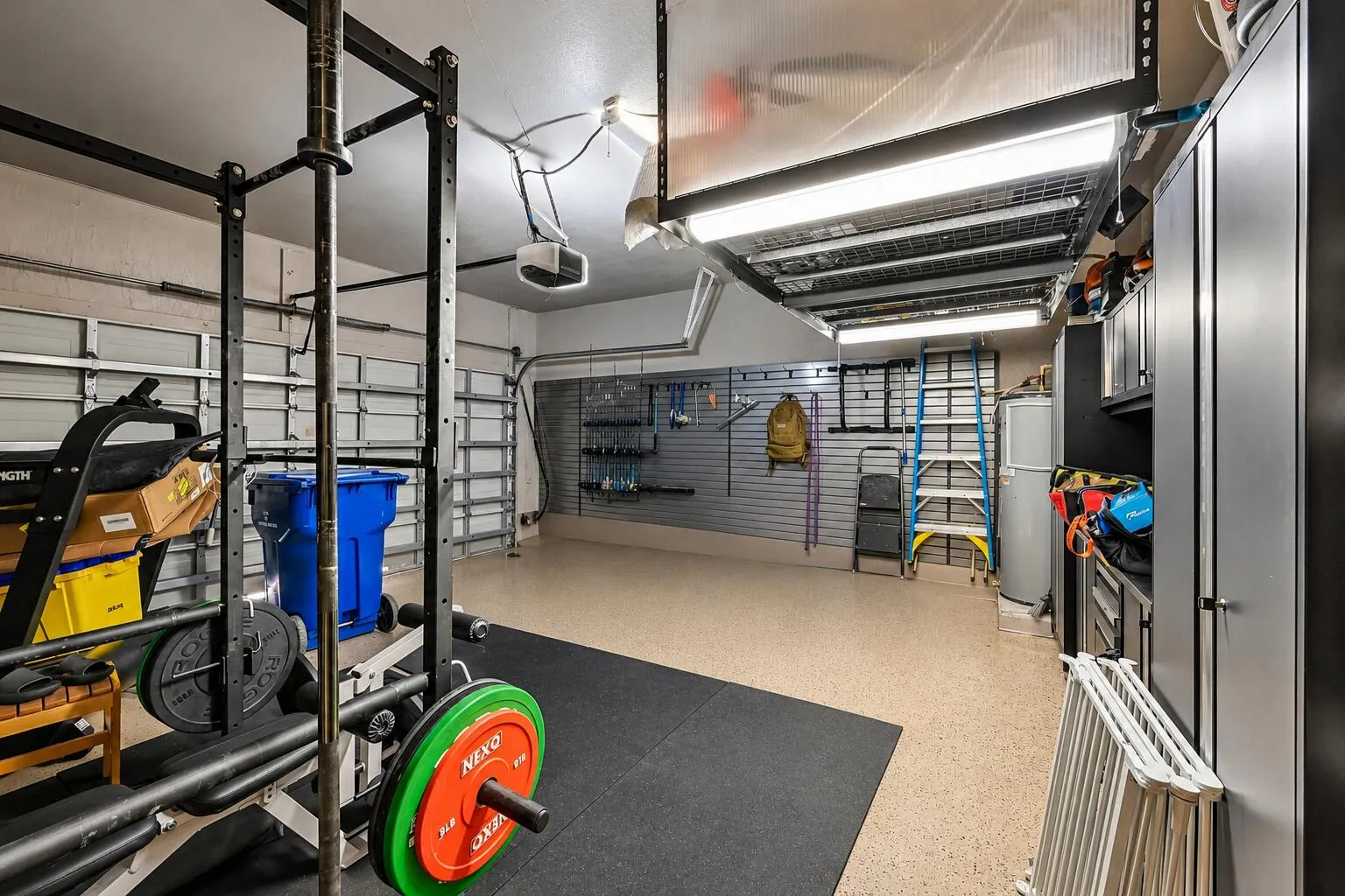 garage