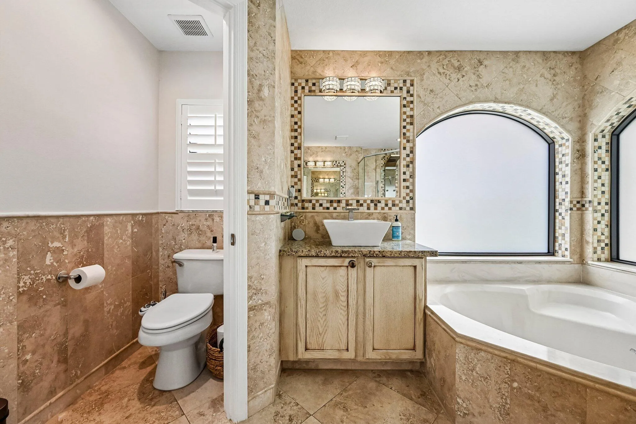 34-web-or-mls-Center Stone Ln-S1107-028