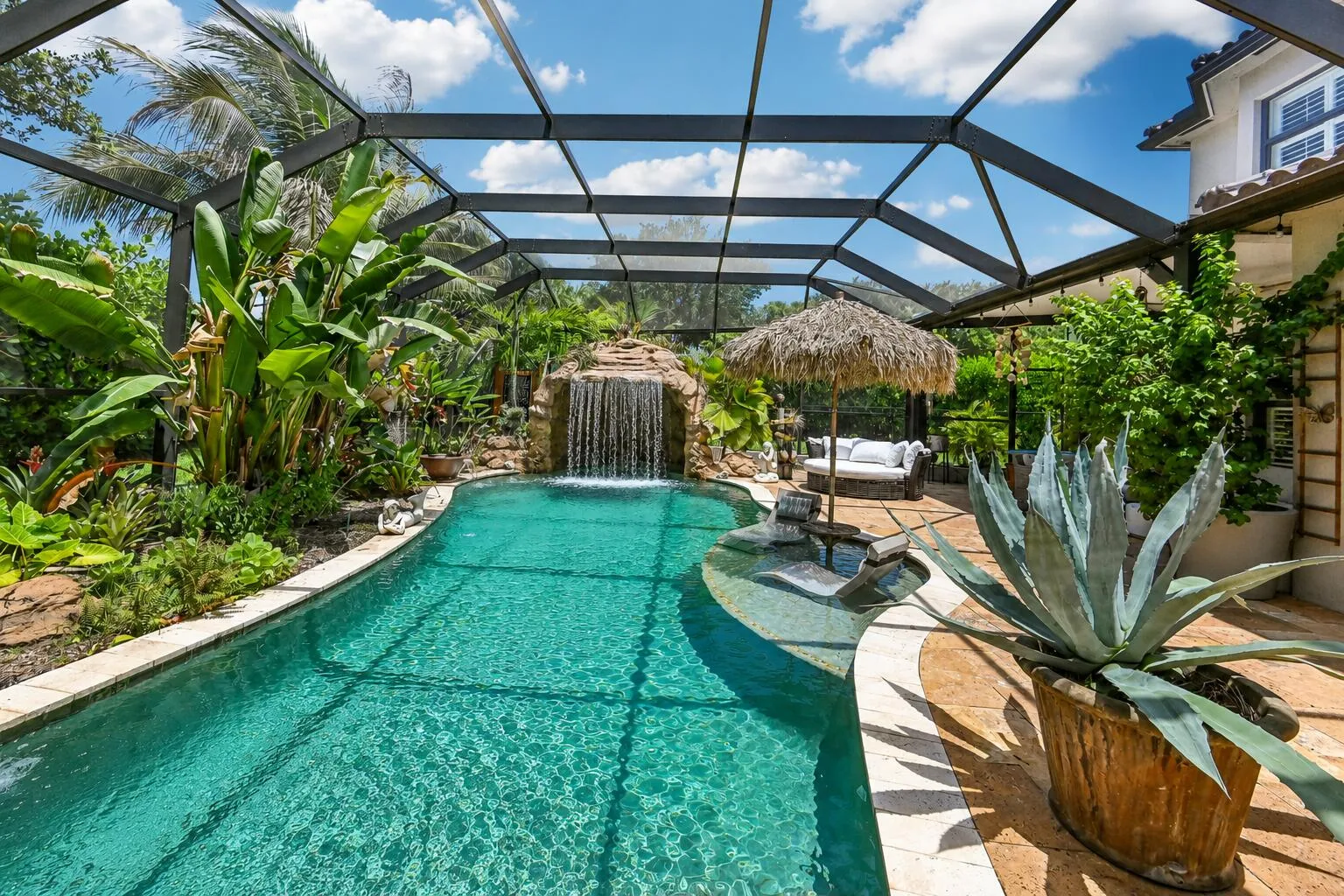 1121pool