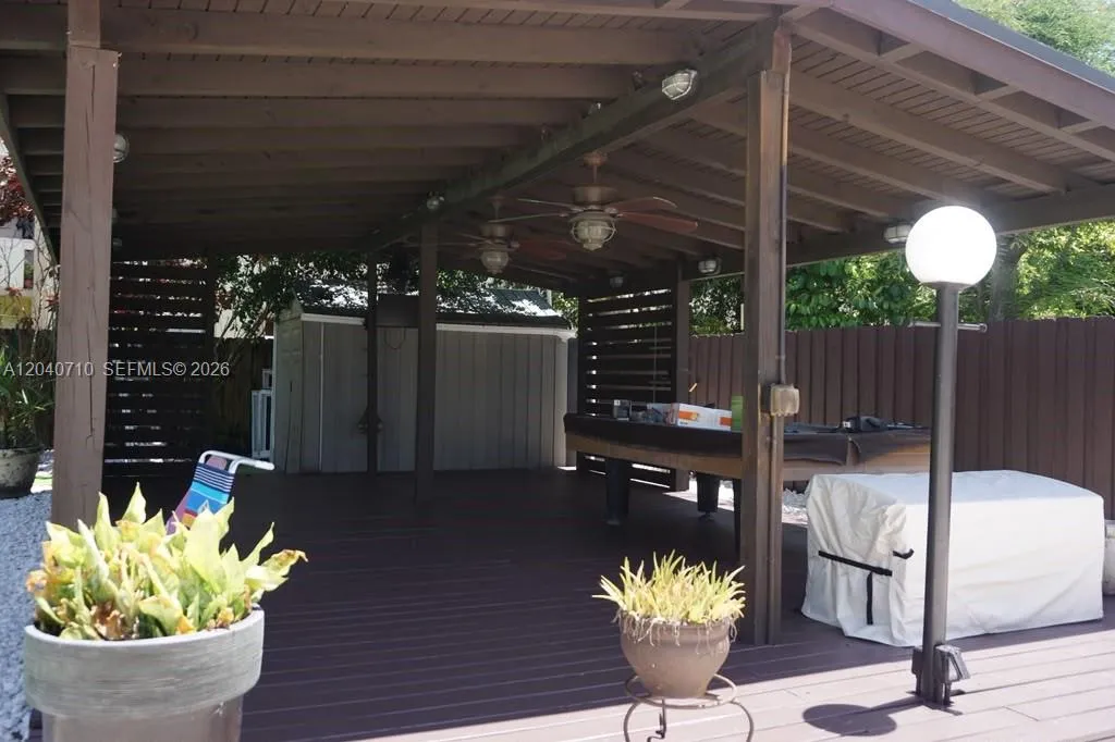 Property photo 37