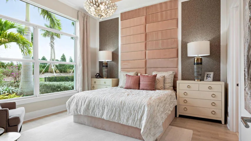 cove-at-park-trace-lilamodel-mastersuite
