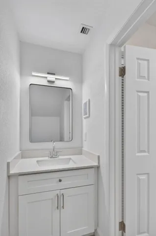 8-web-or-mls-11451-4186