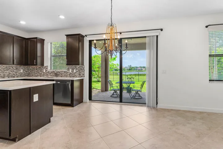 009-5428SandbirchWay-LakeWorth-FL-33463-