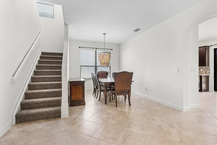 008-5428SandbirchWay-LakeWorth-FL-33463-