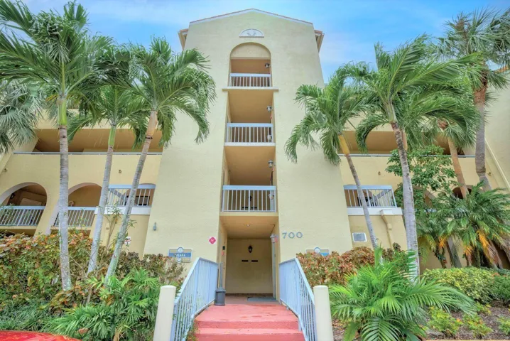 Building 700
