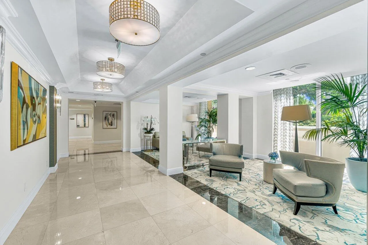 LOBBY LEVEL