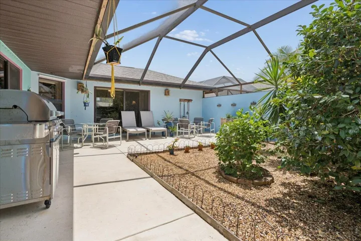 Screened Patio - Another View