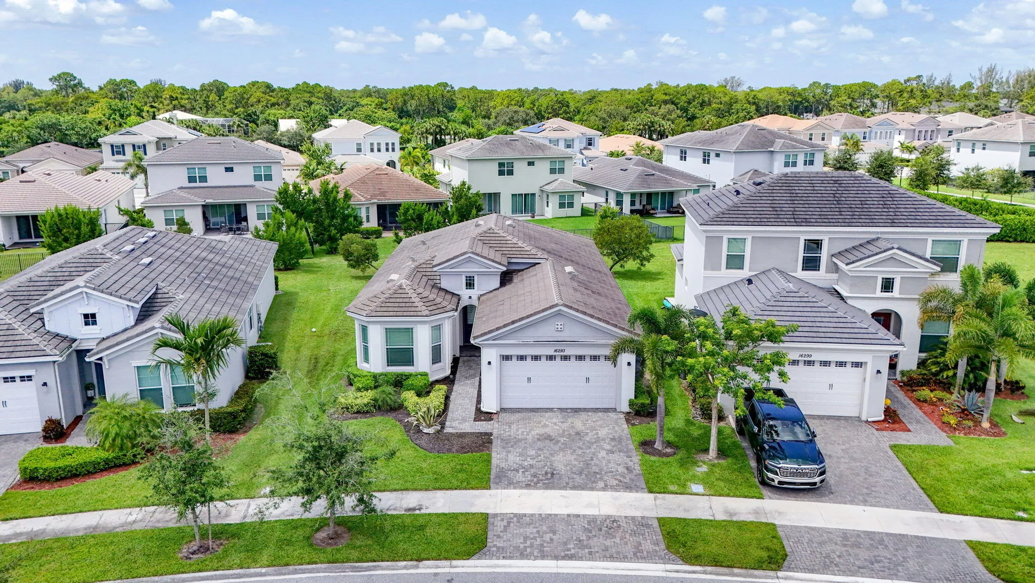 62-web-or-mls-DJI_20260711001000_0976_D-