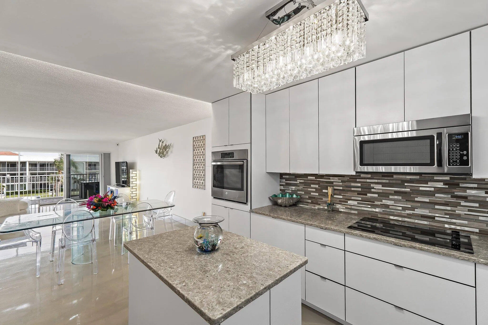 014-100WaterwayRd-E305-Tequesta-SMALL
