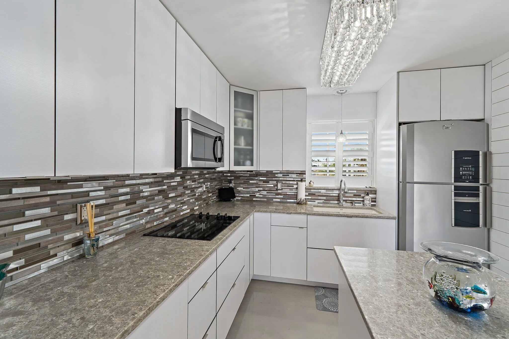 012-100WaterwayRd-E305-Tequesta-SMALL