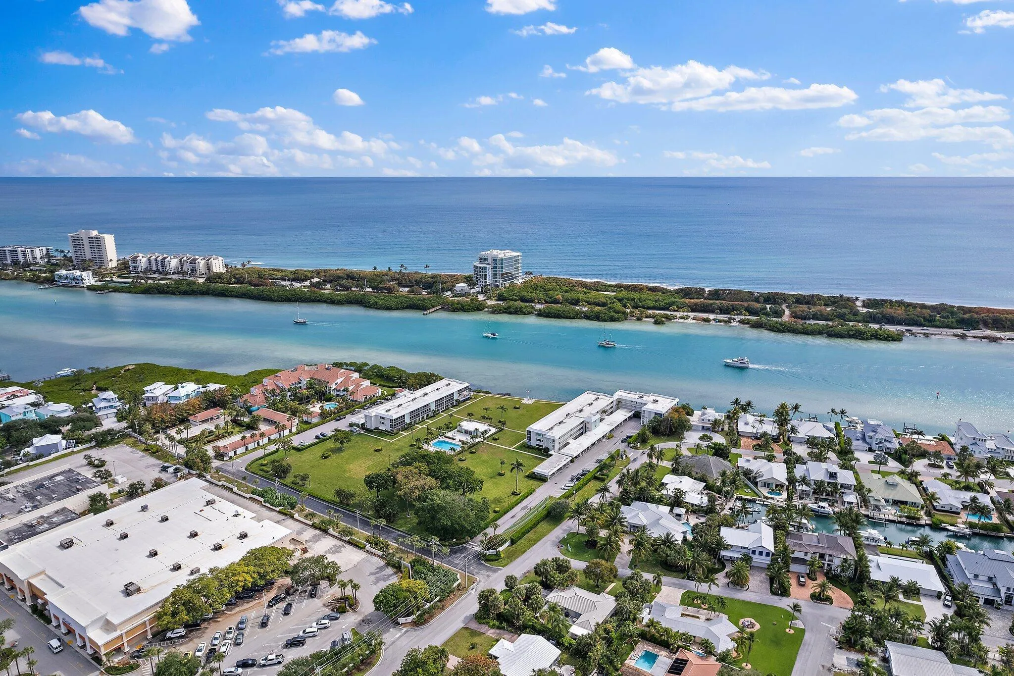 075-100WaterwayRd-E305-Tequesta-SMALL