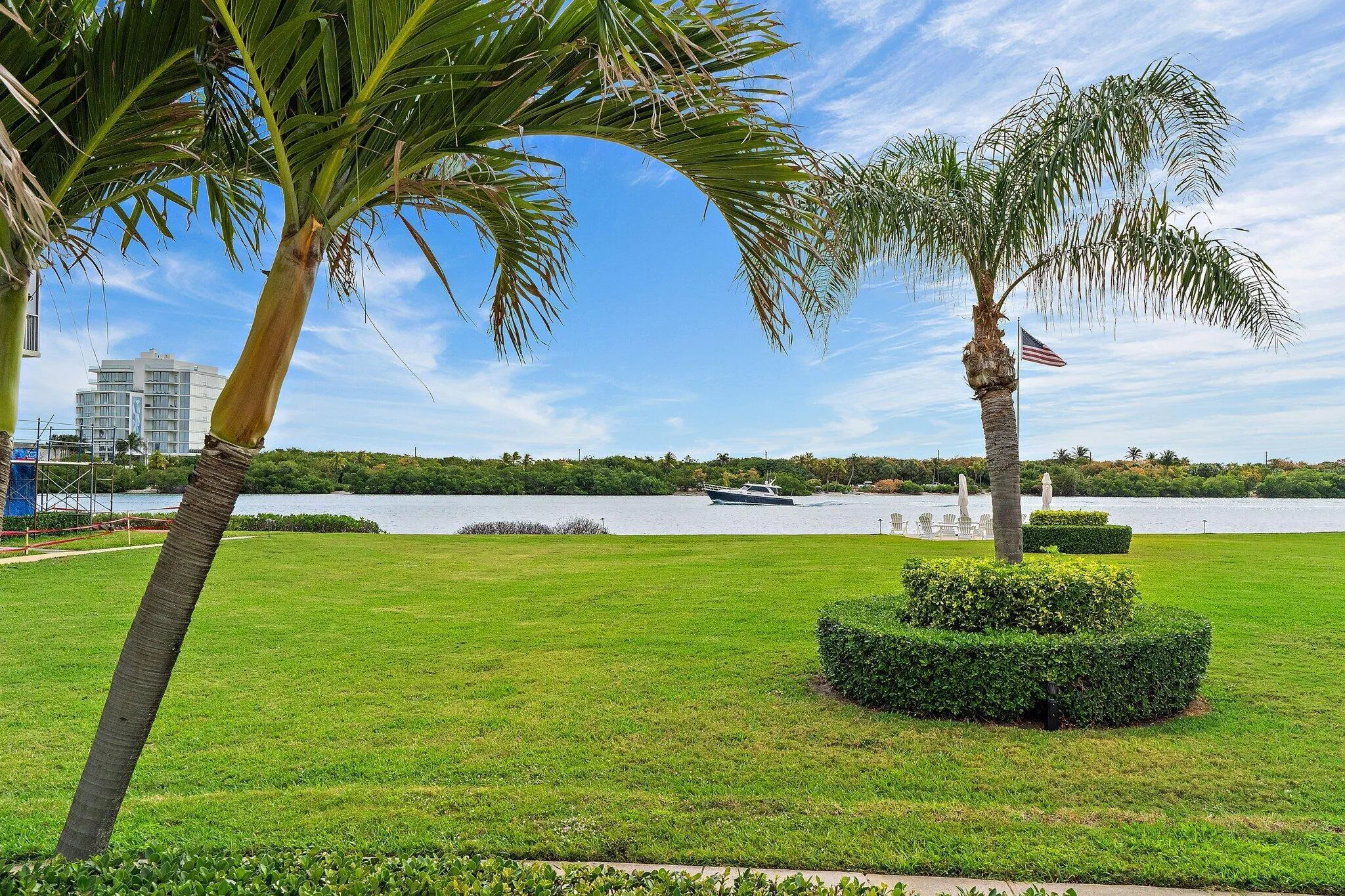 046-100WaterwayRd-E305-Tequesta-SMALL