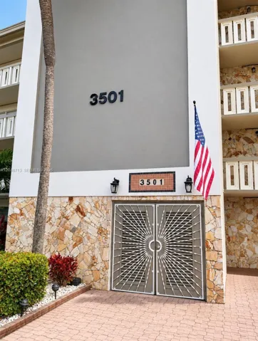 Elevator entrance