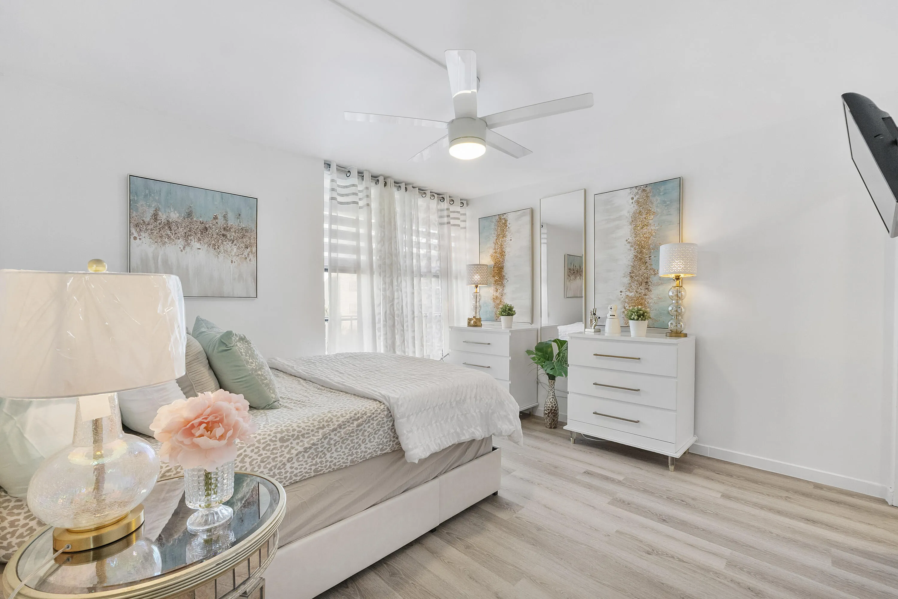 13 Royal Palm Way u503_001