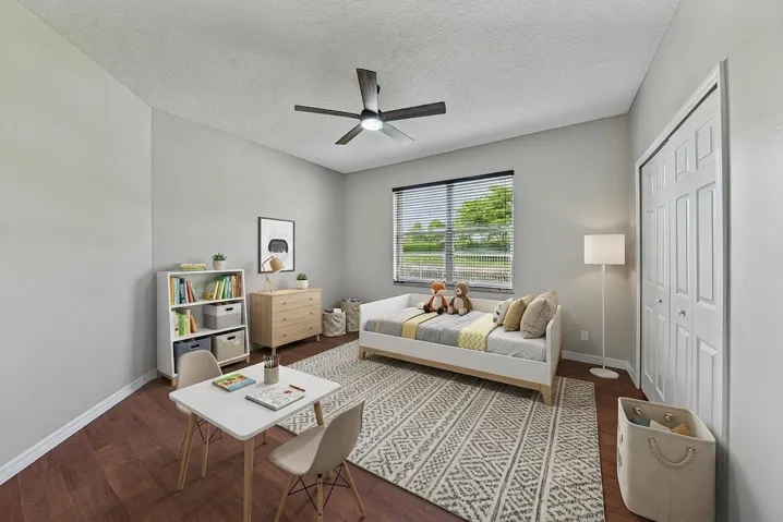 2nd bedroom