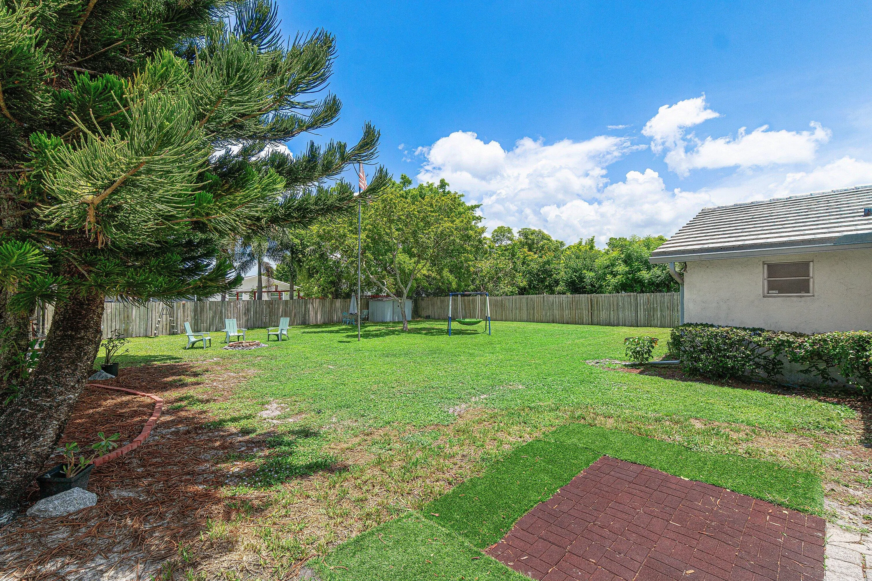 040-348SandpiperAvenue-RoyalPalmBeach-FL