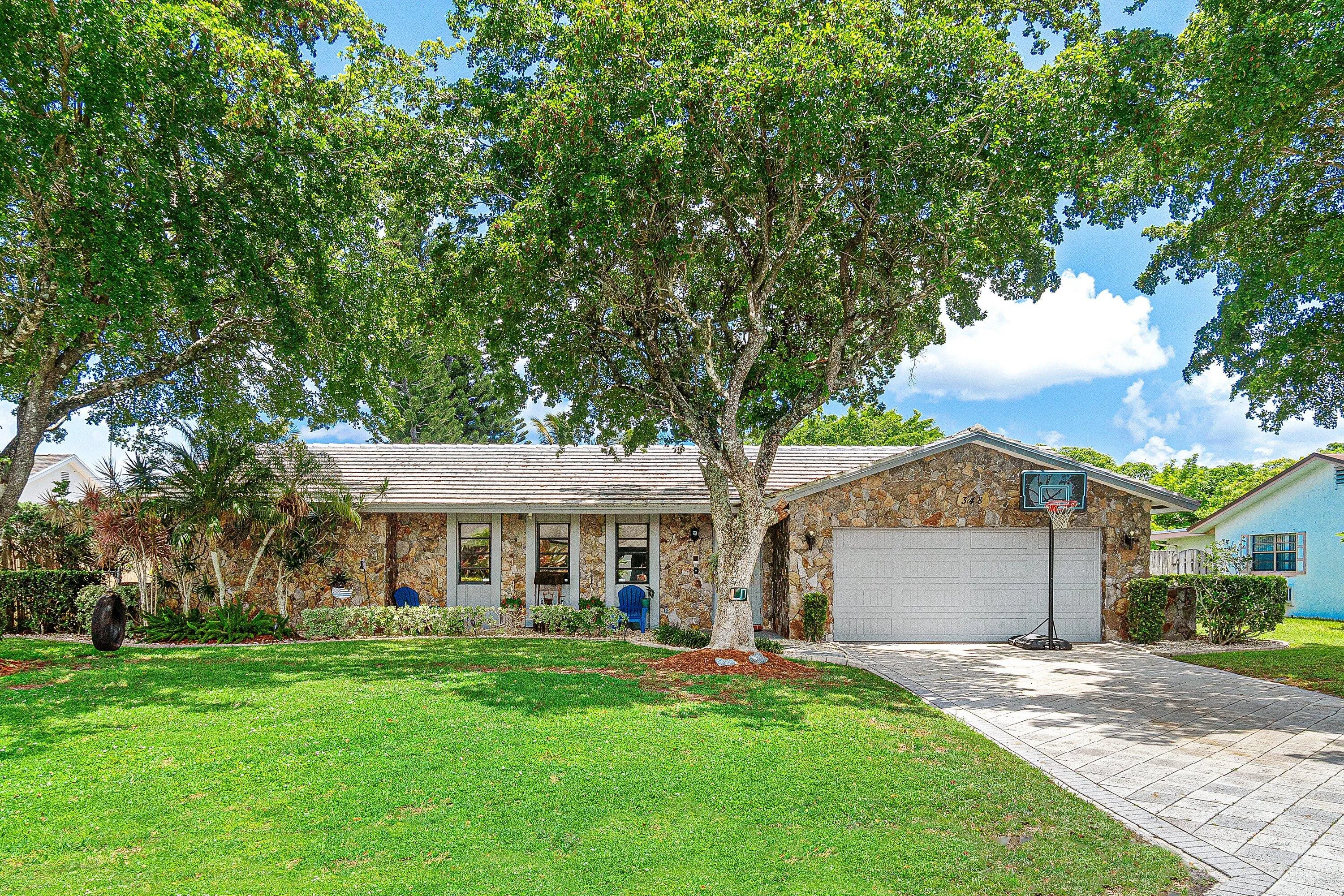 001-348SandpiperAvenue-RoyalPalmBeach-FL