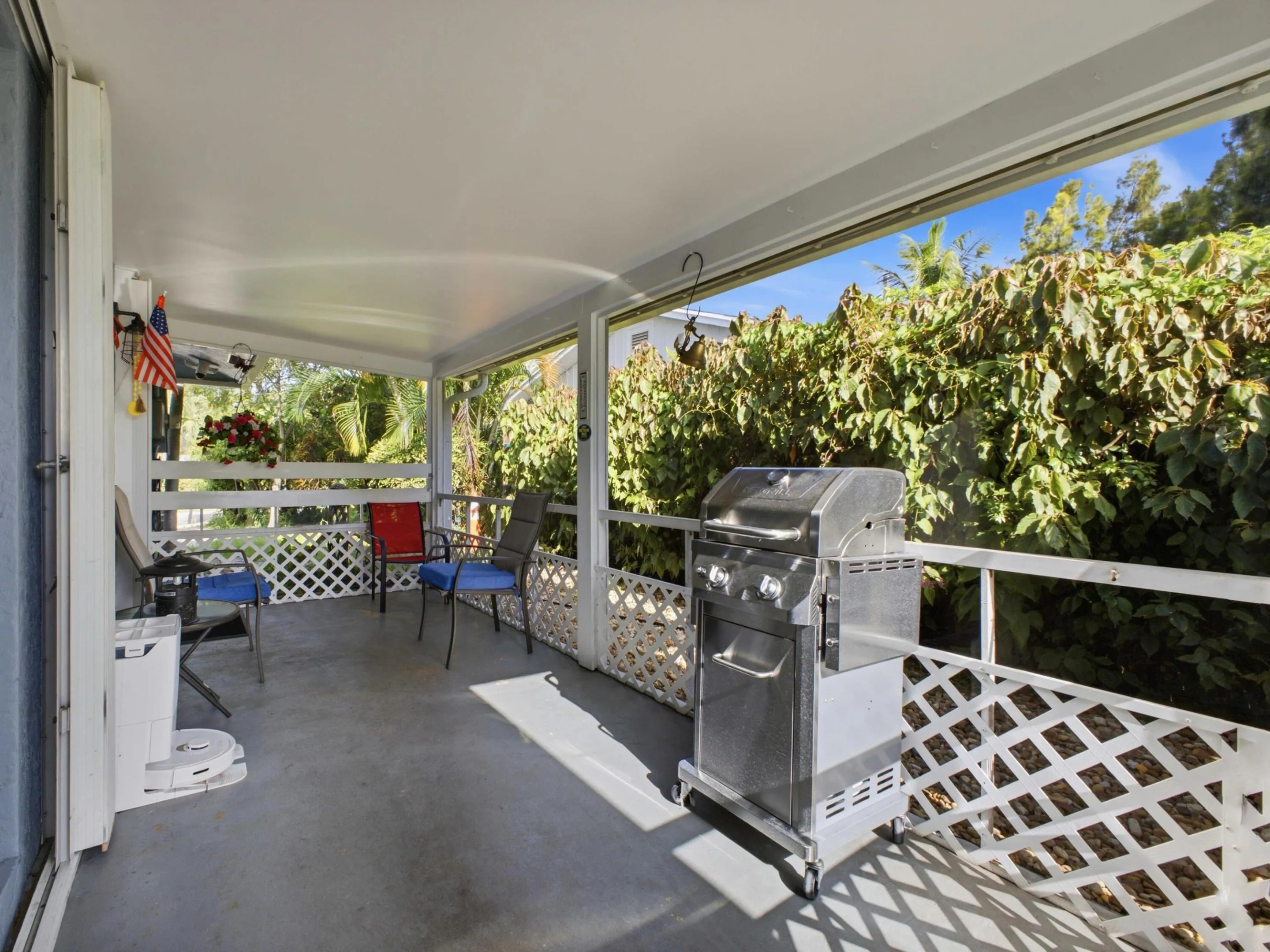 Screened Covered Patio