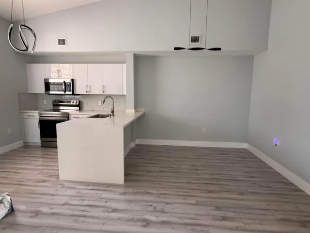 KT DINING AREA