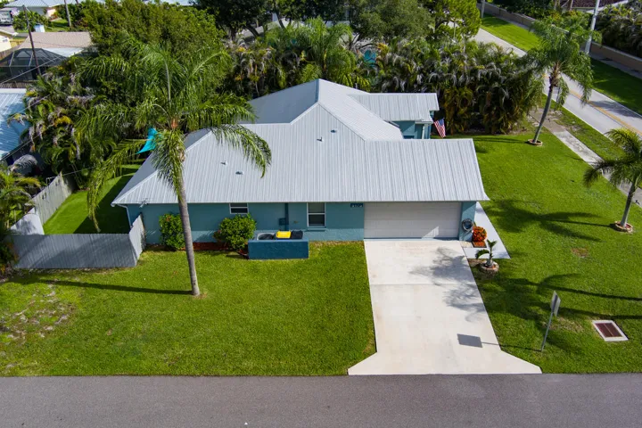 AERIAL OF SIDE