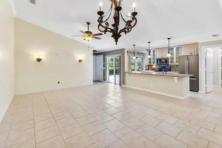 1220 NW Sun Terrace Circle-28