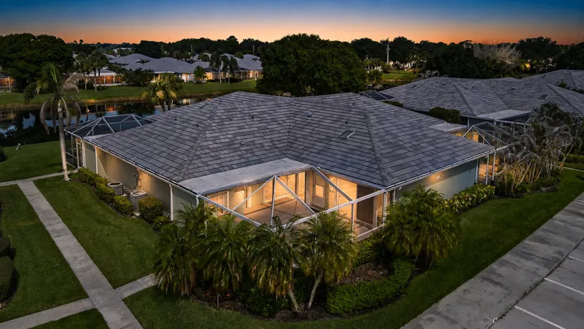 1220 NW Sun Terrace Circle-5