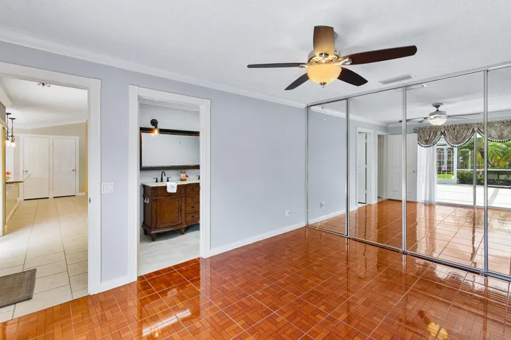 1220 NW Sun Terrace Circle-48