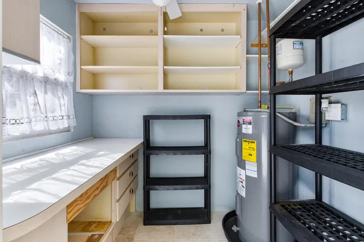 1220 NW Sun Terrace Circle-59
