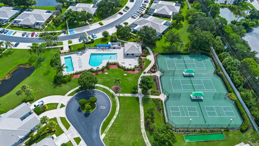 1220 NW Sun Terrace Circle-14