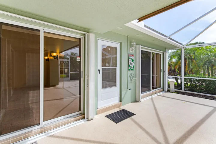 1220 NW Sun Terrace Circle-61